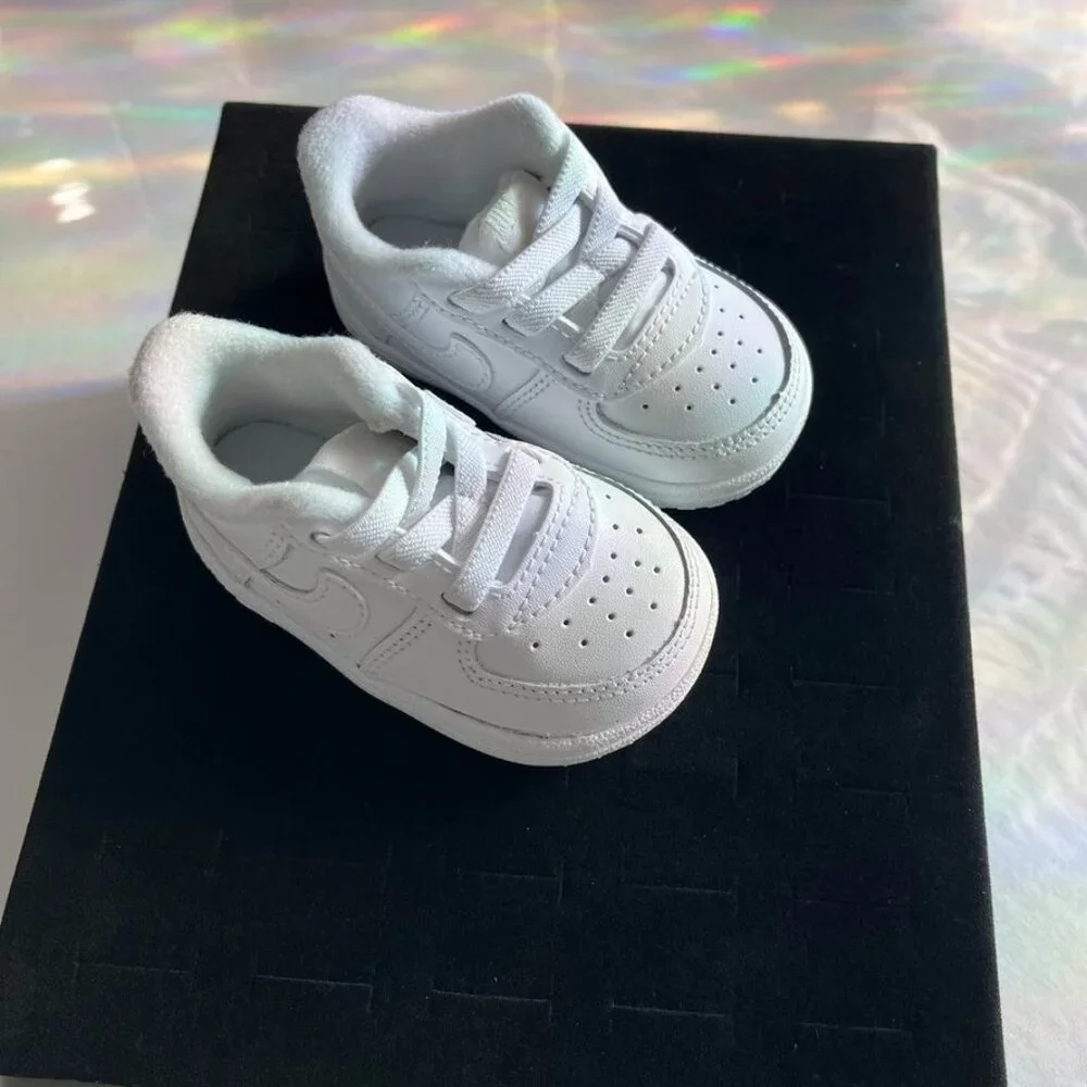 Nike Baby White Low-Top Sneakers